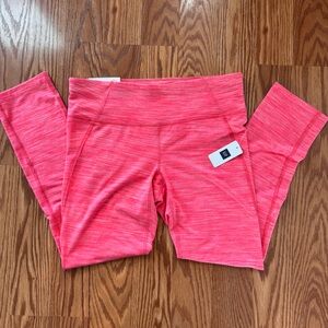 NWT, GapFit Cropped Leggings, Size Small